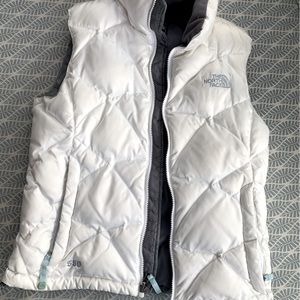 North face down vest size Small. EUC
